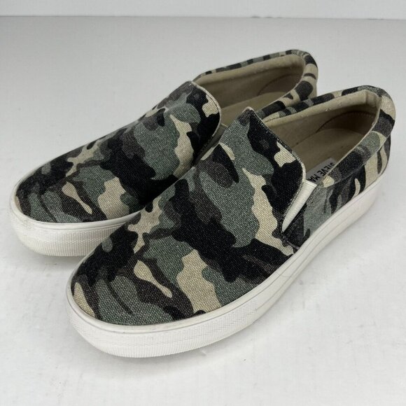 Steve Madden Shoes - Steve Madden Womens Gills Camo Platform Fabric Size 7.5M Slip-On Sneakers